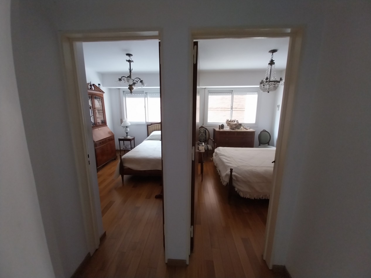 VENTA DEPARTAMENTO DOS DORMITORIOS CON COCHERA ALEM 1100 BARRIO MARTIN FRENTE AL LASALLE