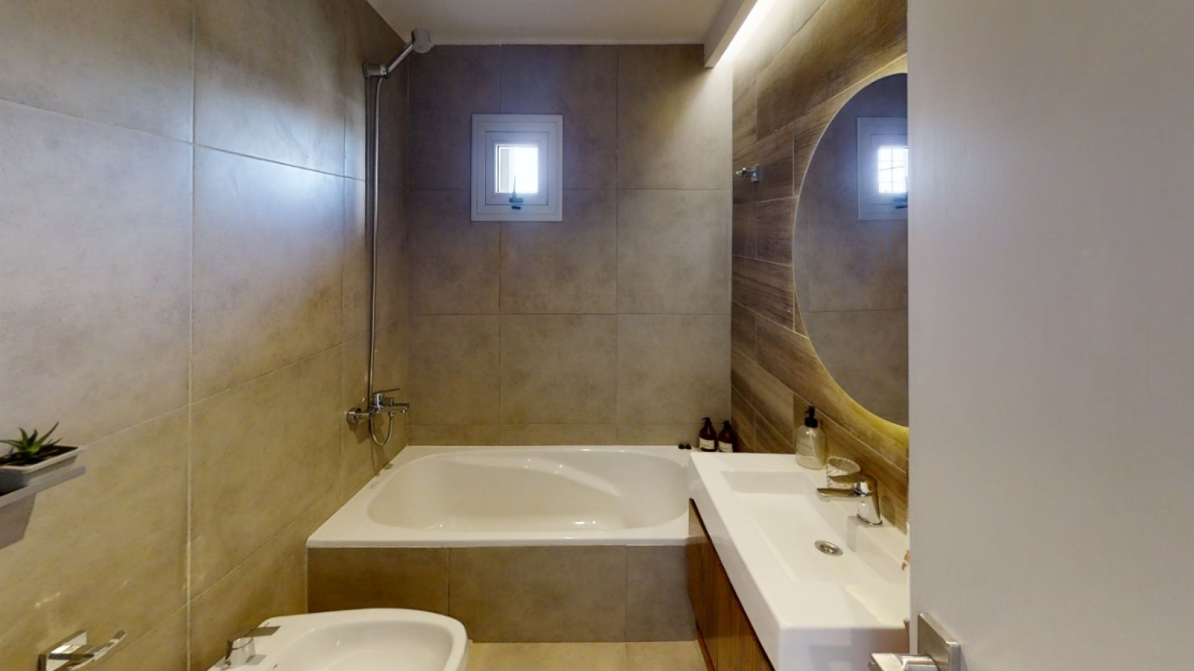 VENTA MONOAMBIENTE ALEM 2300 ESTRENAR