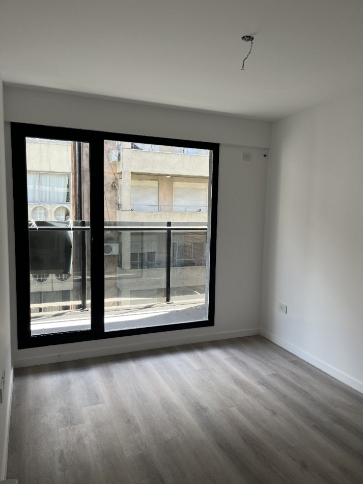 VENTA DEPARTAMENTO UN DORMITORIO FRENTE  BROWN Y ESPAÑA