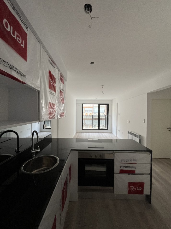 VENTA DEPARTAMENTO UN DORMITORIO FRENTE  BROWN Y ESPAÑA