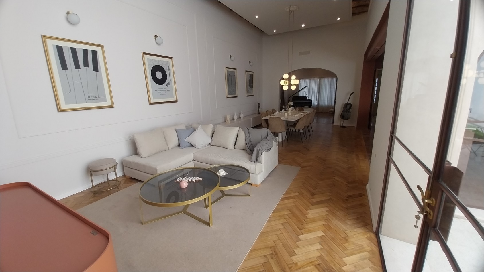 VENTA IMPORTANTE PROPIEDAD DE DISEÑO CUATRO DORMITORIOS VIAMONTE Y CORRIENTES, SOÑADA!!!