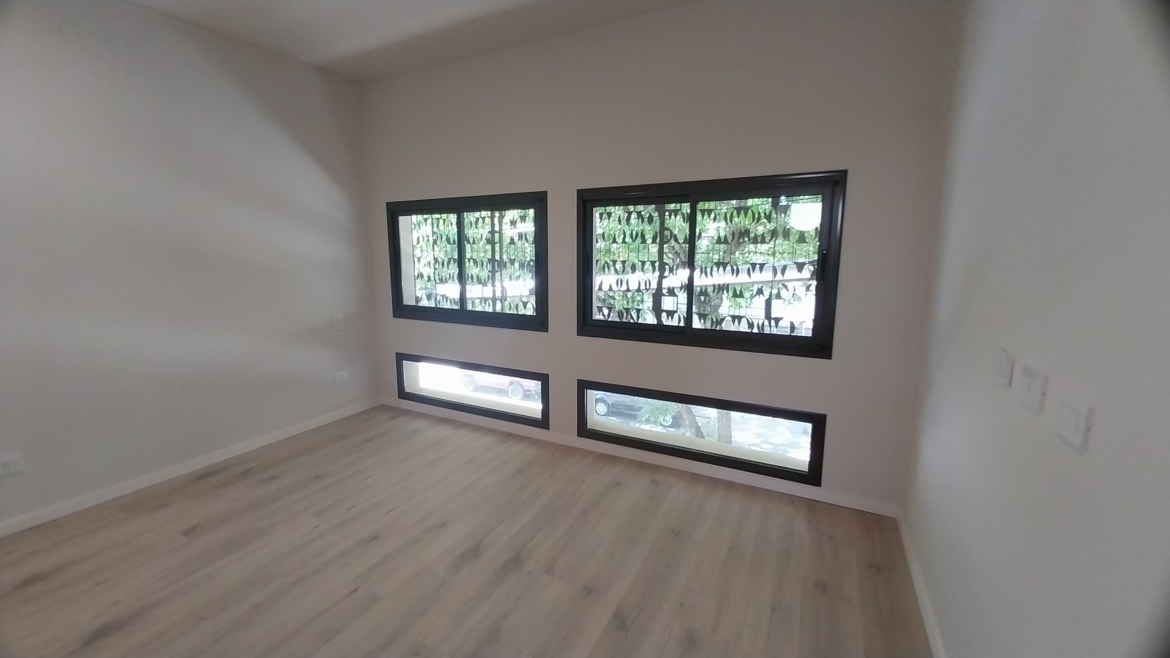 VENTA IMPORTANTE PROPIEDAD DE DISEÑO CUATRO DORMITORIOS VIAMONTE Y CORRIENTES, SOÑADA!!!
