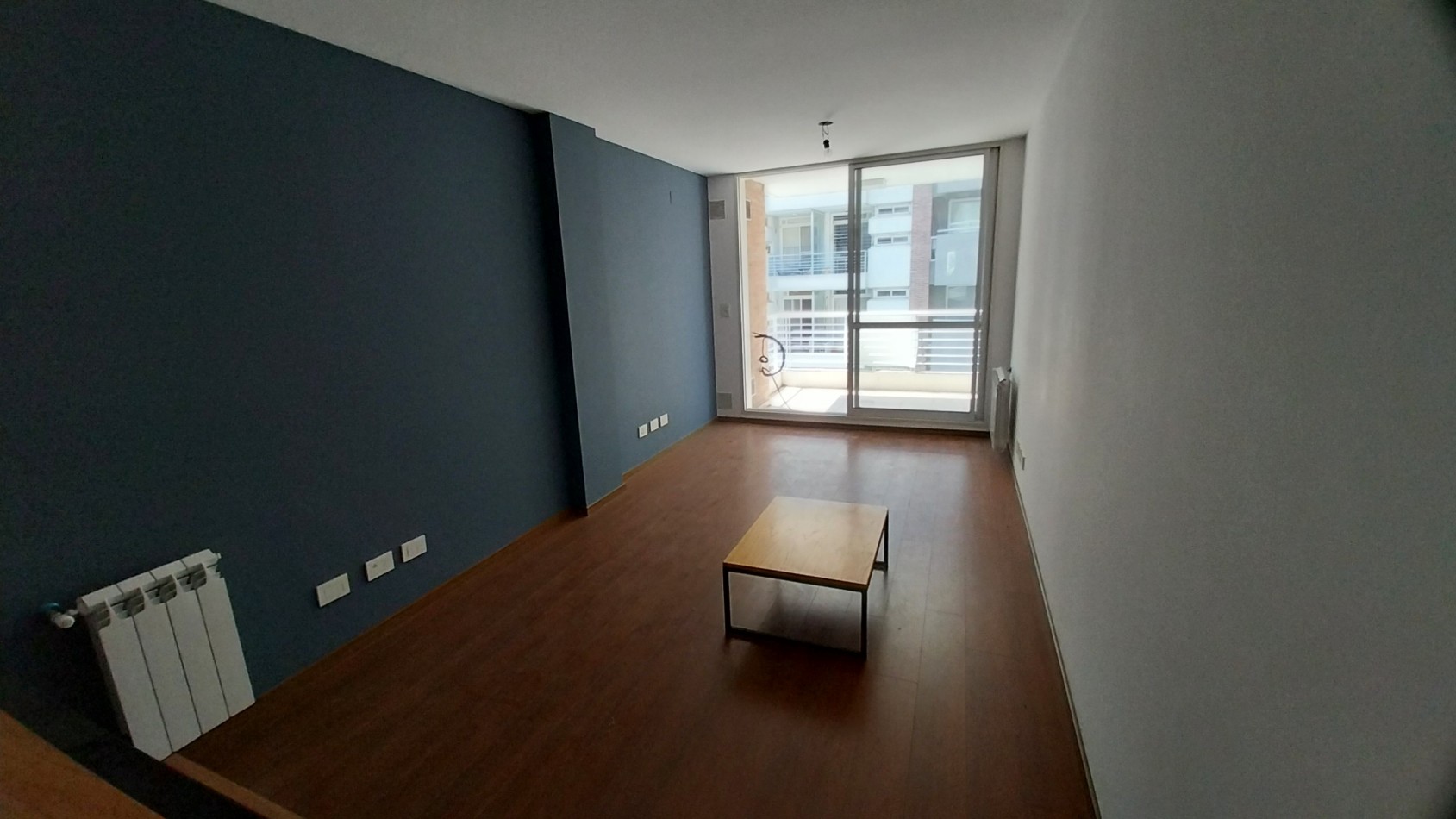 VENTA DEPARTAMENTO UN DORMITORIO MAS COMODIN MORENO Y BROWN