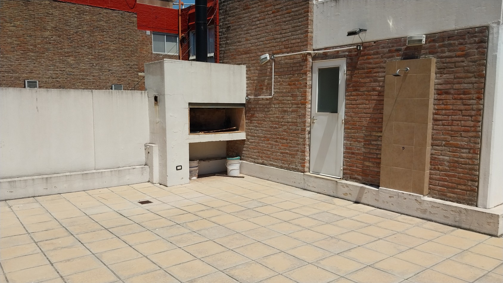 VENTA DEPARTAMENTO UN DORMITORIO MAS COMODIN MORENO Y BROWN