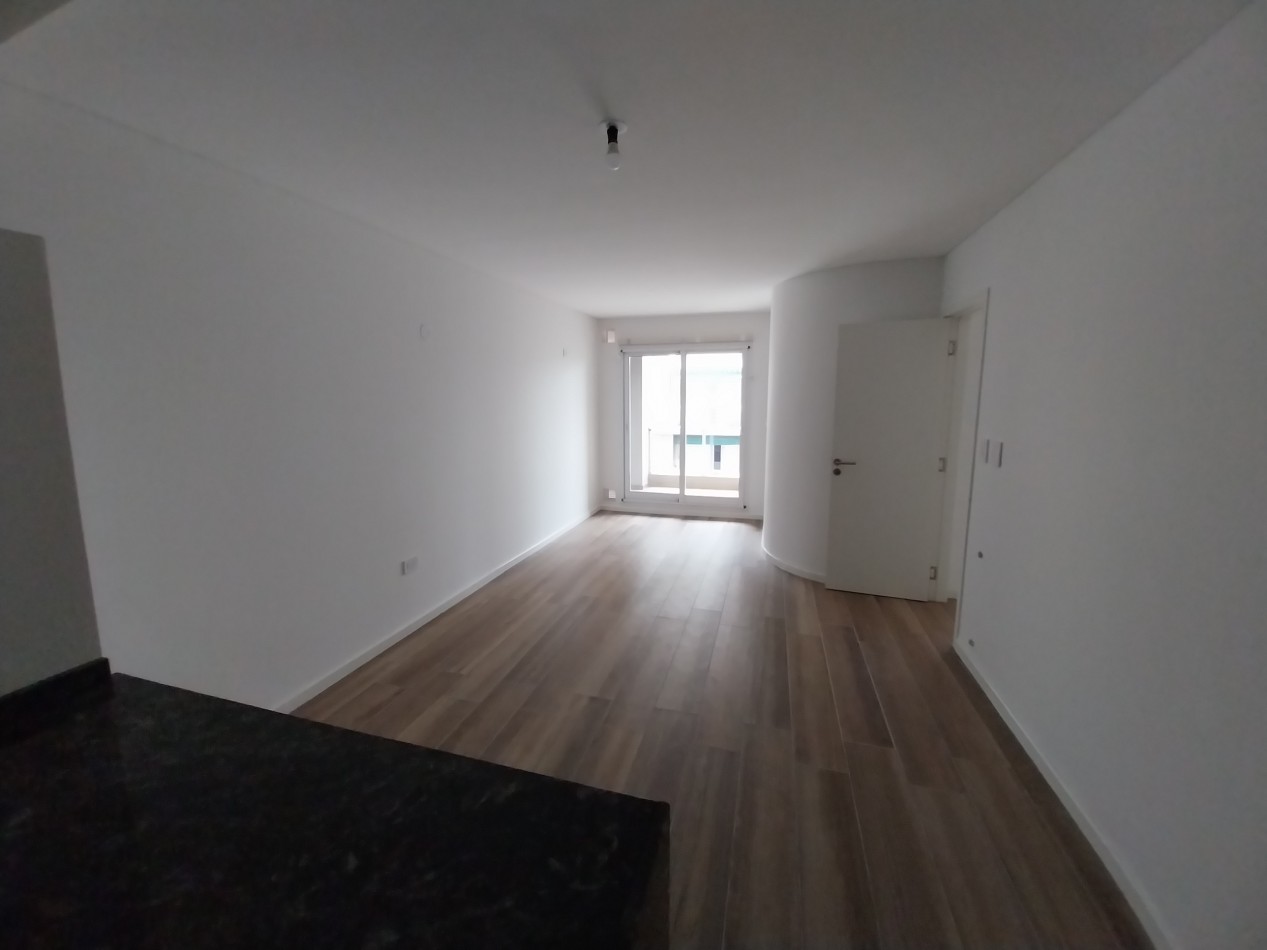 VENTA DEPARTAMENTO UN DORMITORIO MORENO Y SALTA