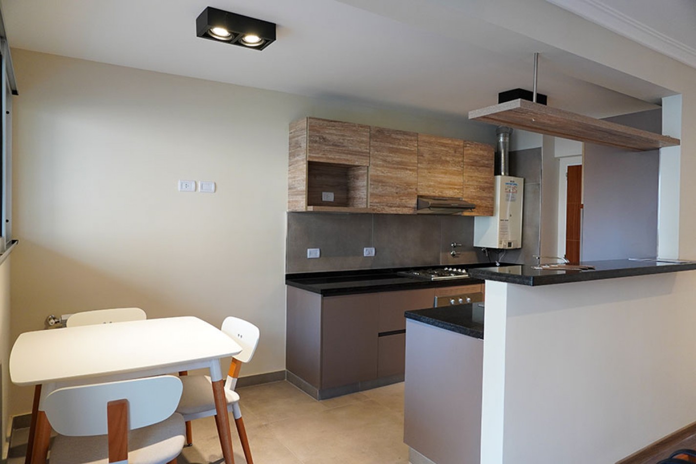 VENTA DEPARTAMENTO DOS DORMITORIOS CATAMARCA Y ESPAÑA