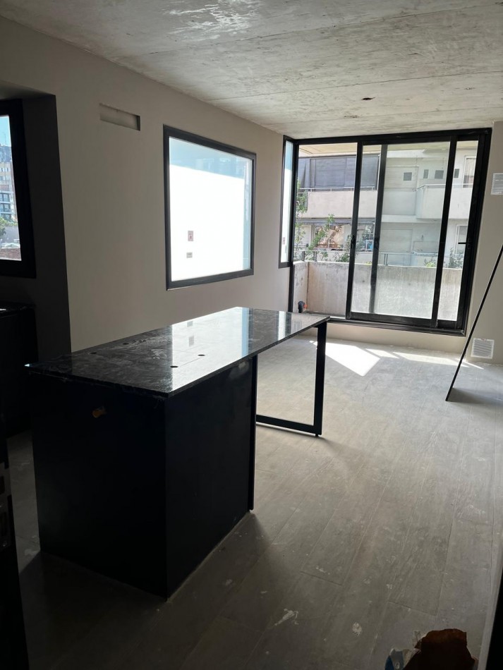 Venta Departamento Un Dormitorio Paraguay Y Cerrito, 2024
