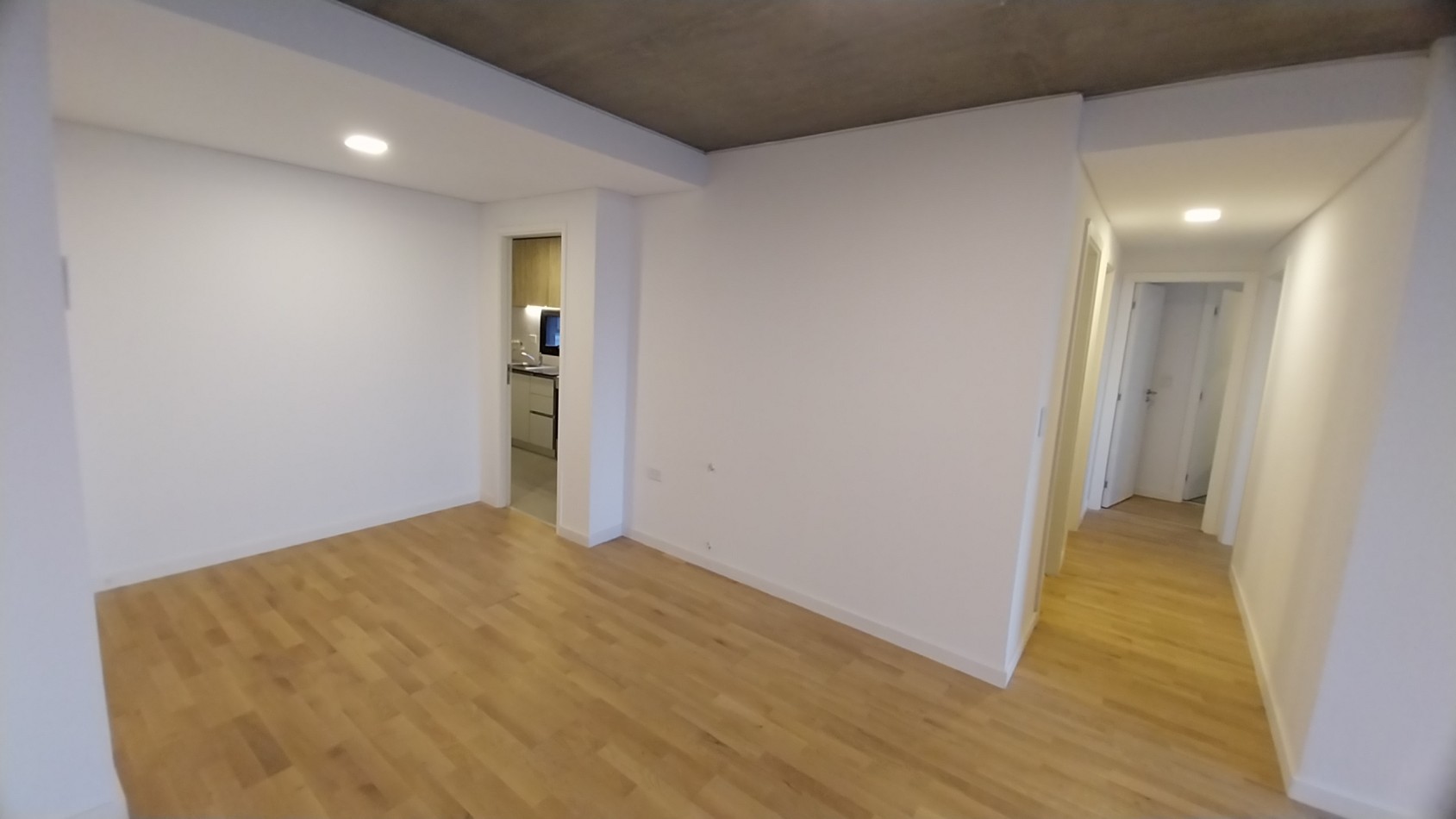 VENTA DEPARTAMENTO TRES DORMITORIOS ITUZAINGO Y BUENOS AIRES ESTRENAR