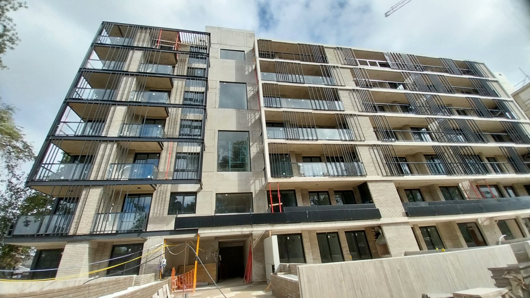 VENTA DEPARTAMENTO DOS DORMITORIOS EN FISHERTON JUAN JOSE PASO Y COLOMBRES