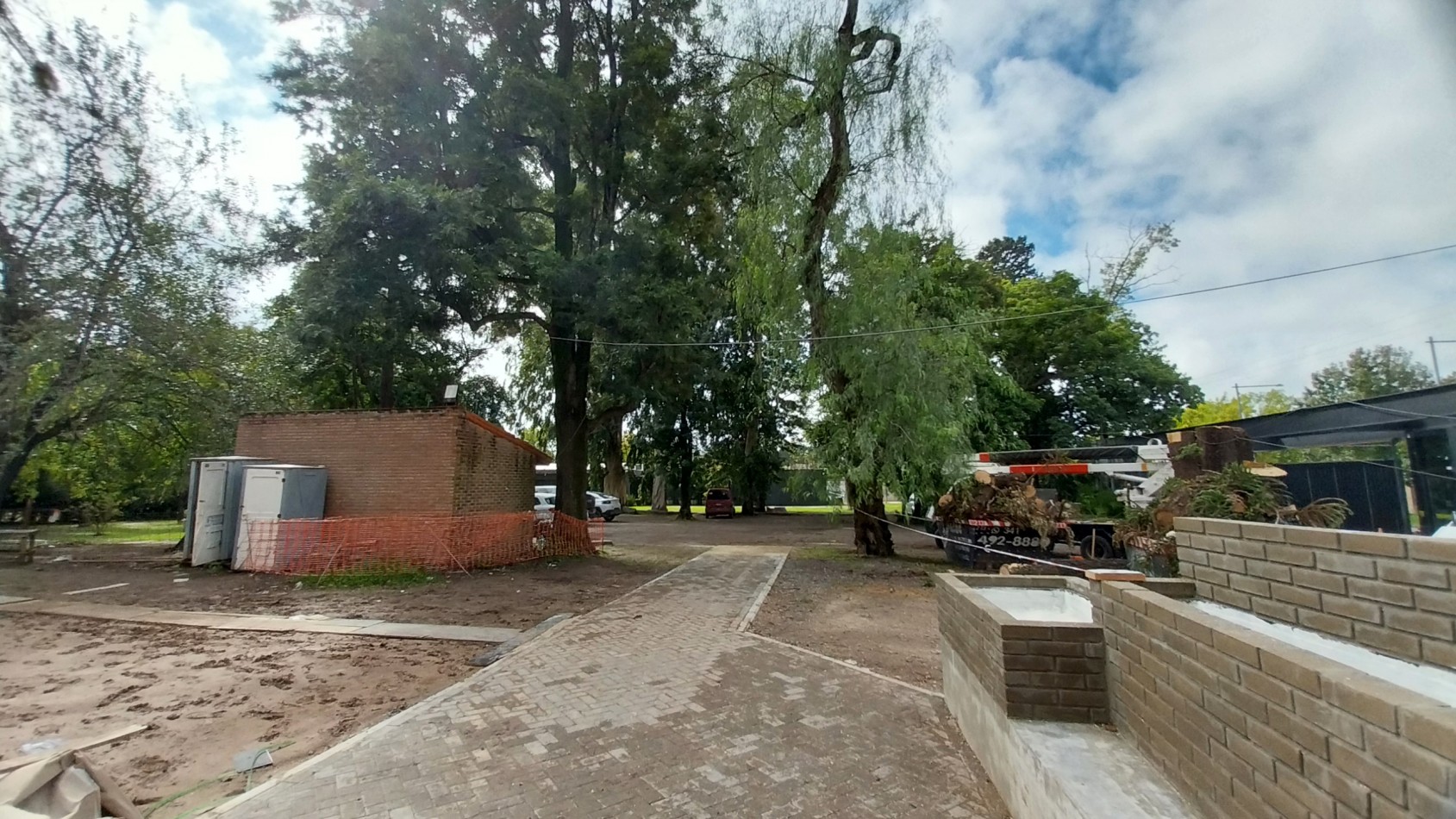 VENTA DEPARTAMENTO DOS DORMITORIOS EN FISHERTON JUAN JOSE PASO Y COLOMBRES