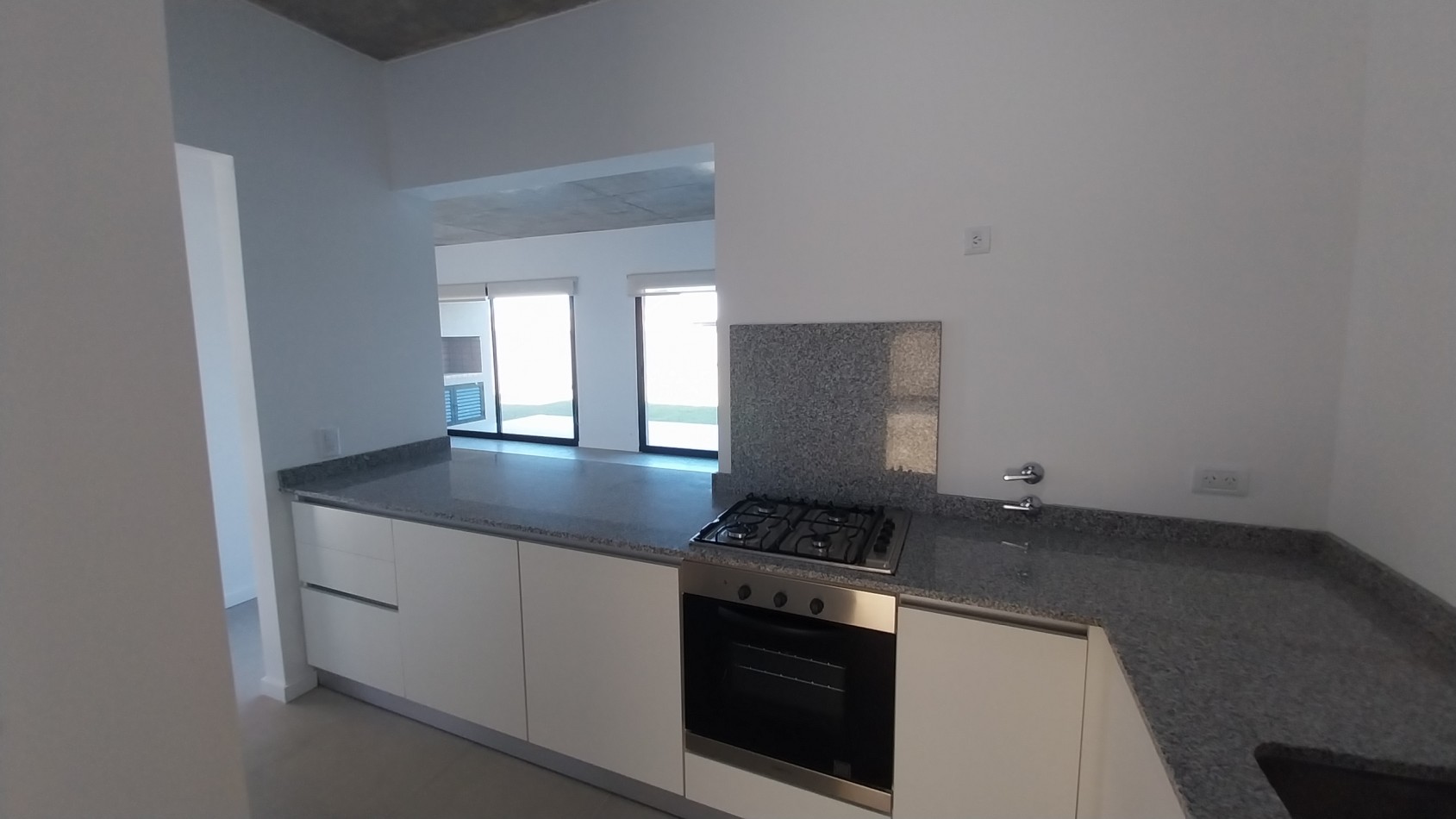 ALQUILER PERMANENTE CASA DOS DORMITORIOS PRECIO FIJO SIN AJUSTES  CONDOMINIOS DON MATEO BARRIO PRIVADO FUNES