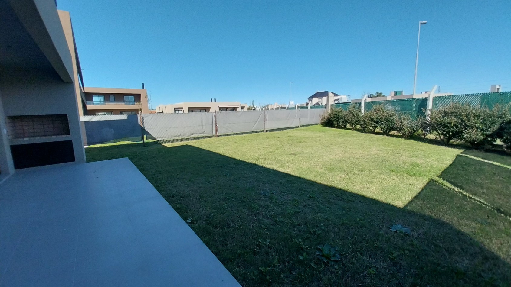 ALQUILER PERMANENTE CASA DOS DORMITORIOS PRECIO FIJO SIN AJUSTES  CONDOMINIOS DON MATEO BARRIO PRIVADO FUNES