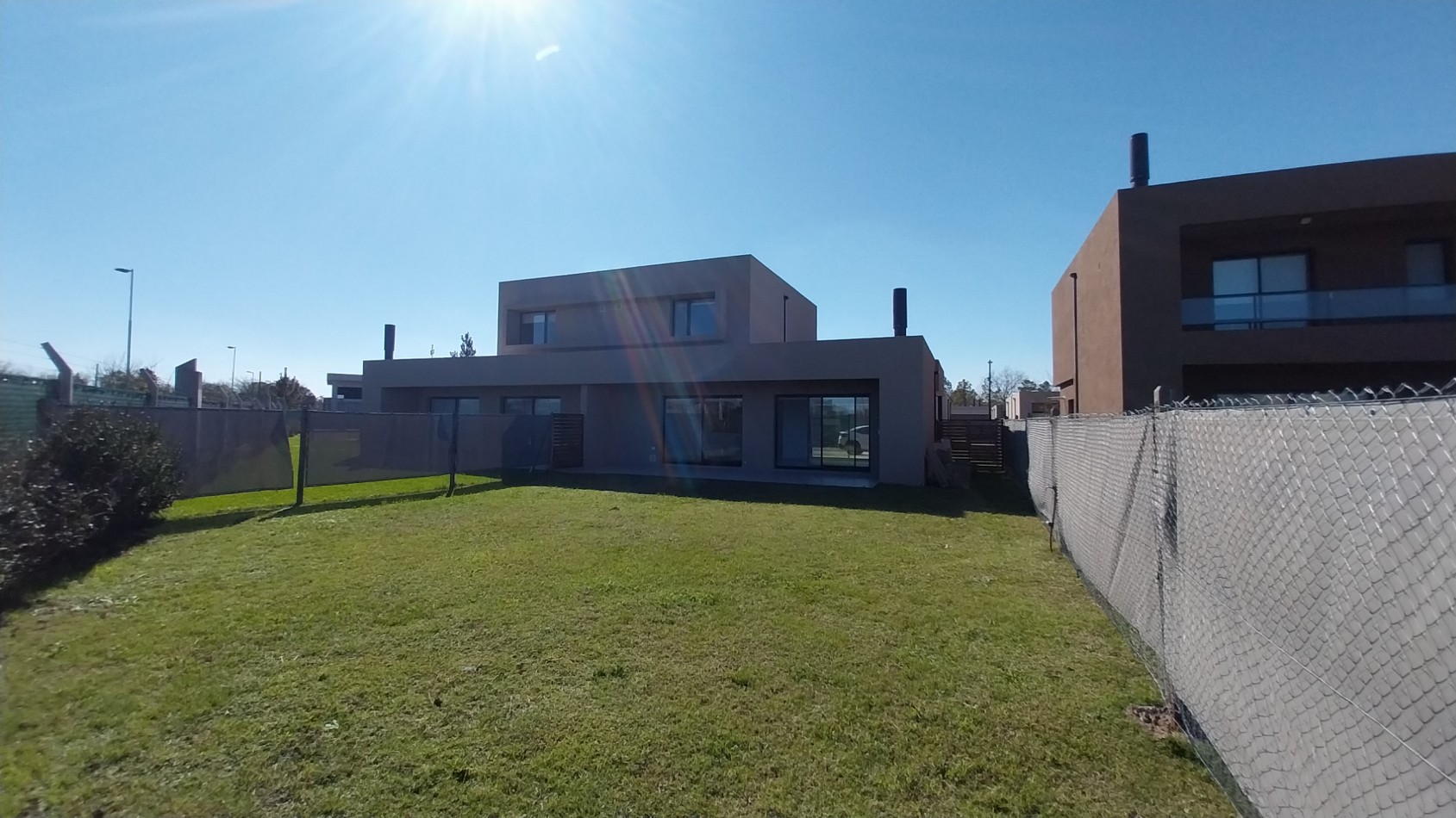 ALQUILER PERMANENTE CASA DOS DORMITORIOS PRECIO FIJO SIN AJUSTES  CONDOMINIOS DON MATEO BARRIO PRIVADO FUNES