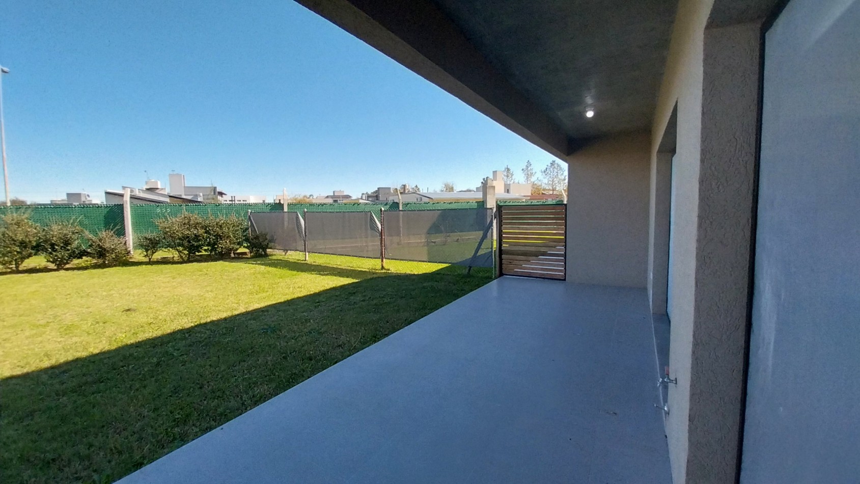 ALQUILER PERMANENTE CASA DOS DORMITORIOS PRECIO FIJO SIN AJUSTES  CONDOMINIOS DON MATEO BARRIO PRIVADO FUNES