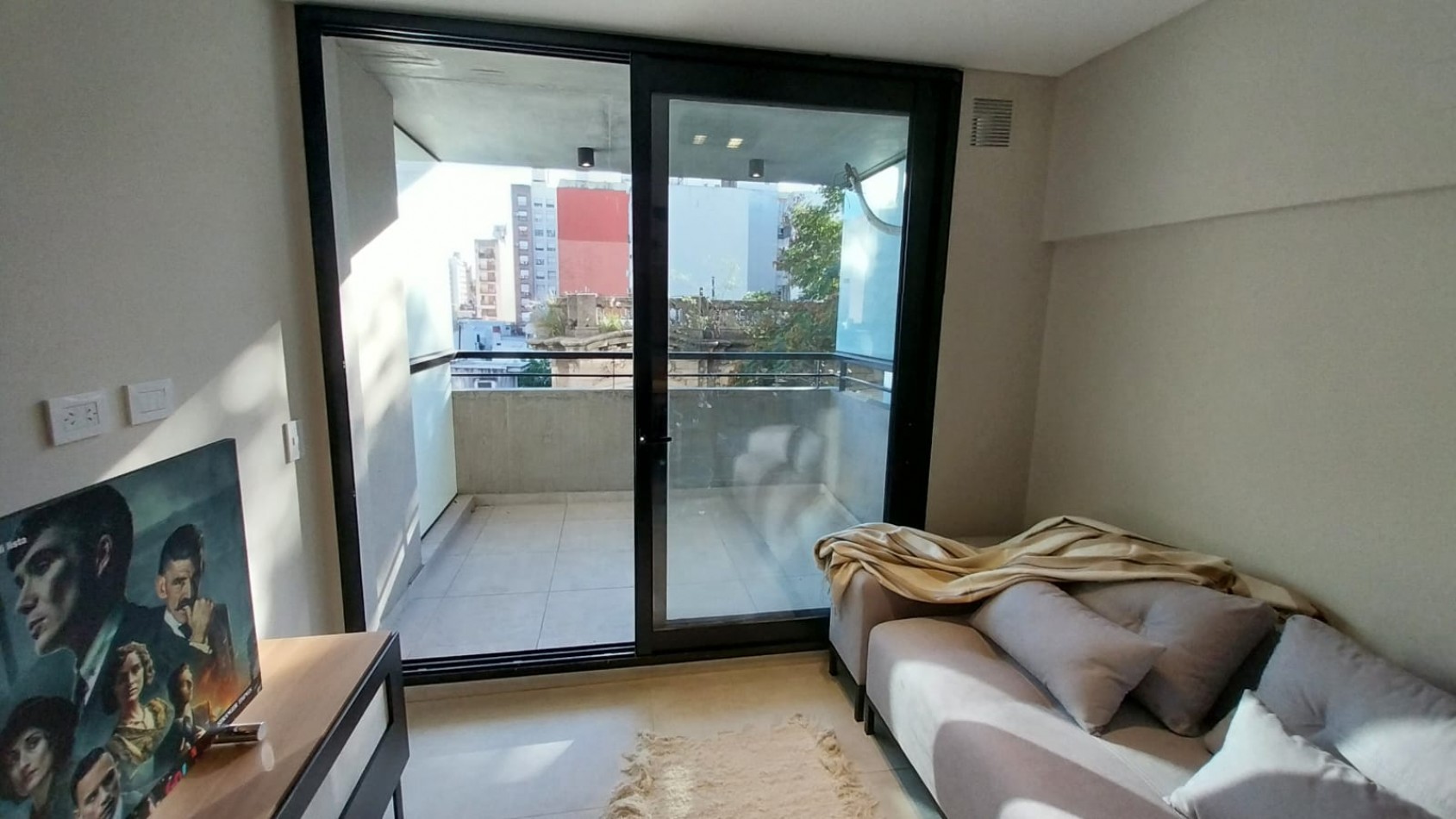 VENTA DEPARTAMENTO UN DORMITORIO DORREGO Y CATAMARCA