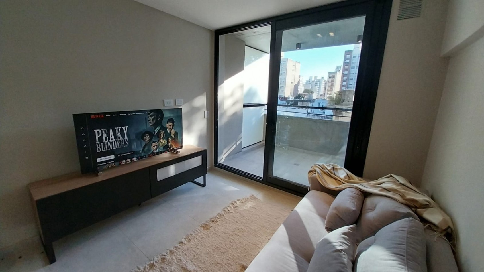 VENTA DEPARTAMENTO UN DORMITORIO DORREGO Y CATAMARCA