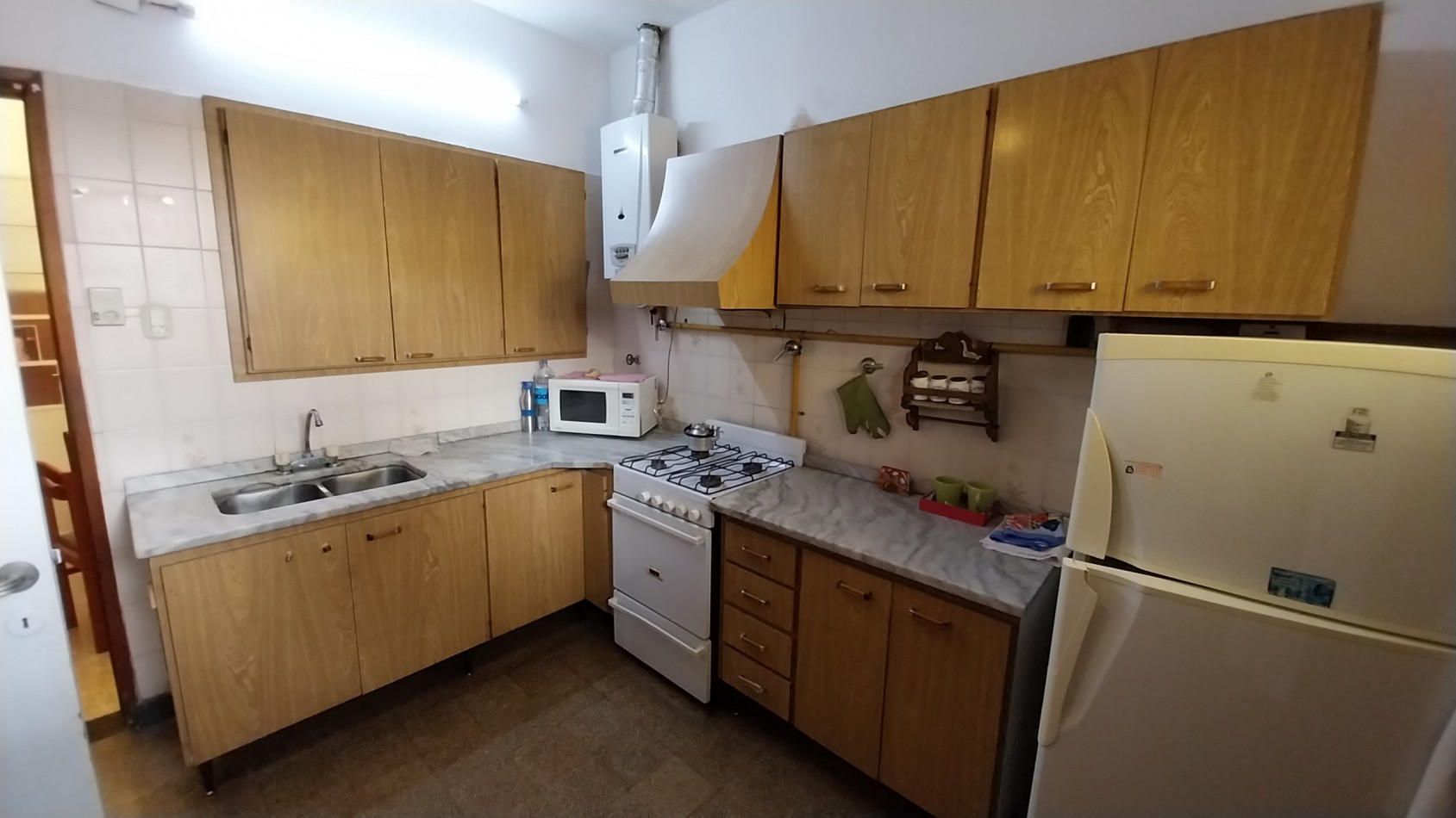 VENTA DEPARTAMENTO PASILLO DOS DORMITORIOS PARAGUAY Y 27 DE FEBRERO IMPECABLE!!!