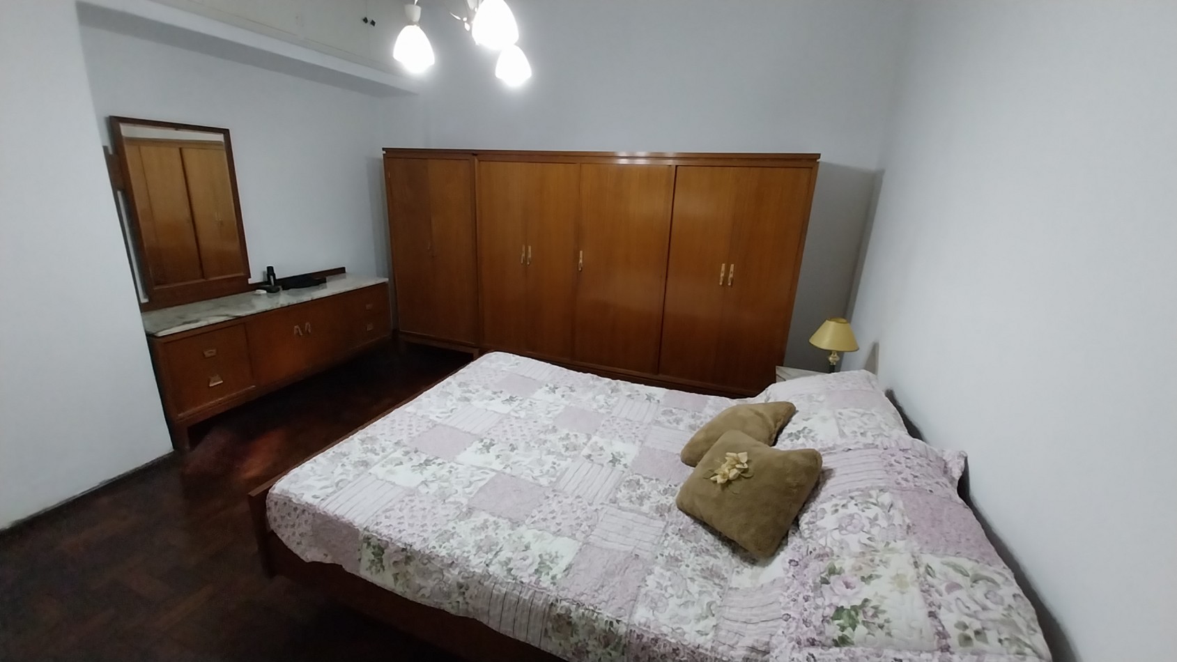 VENTA DEPARTAMENTO PASILLO DOS DORMITORIOS PARAGUAY Y 27 DE FEBRERO IMPECABLE!!!