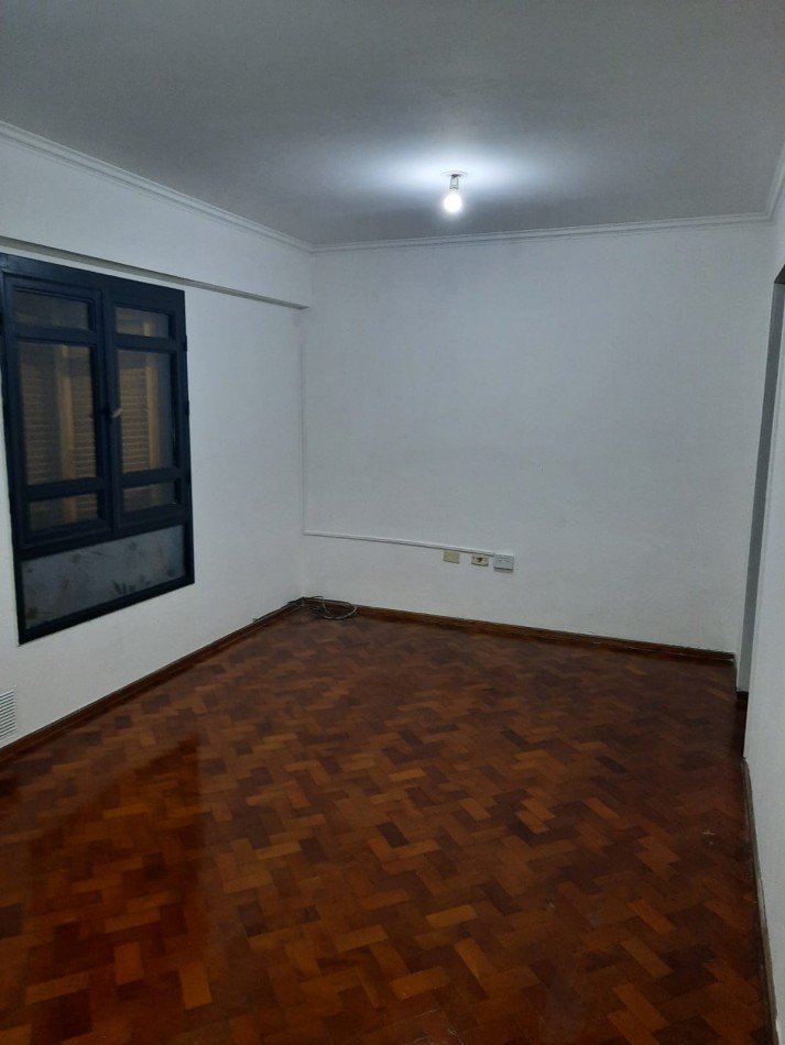 VENTA DEPARTAMENTO UN DORMITORIO RIOJA 2500