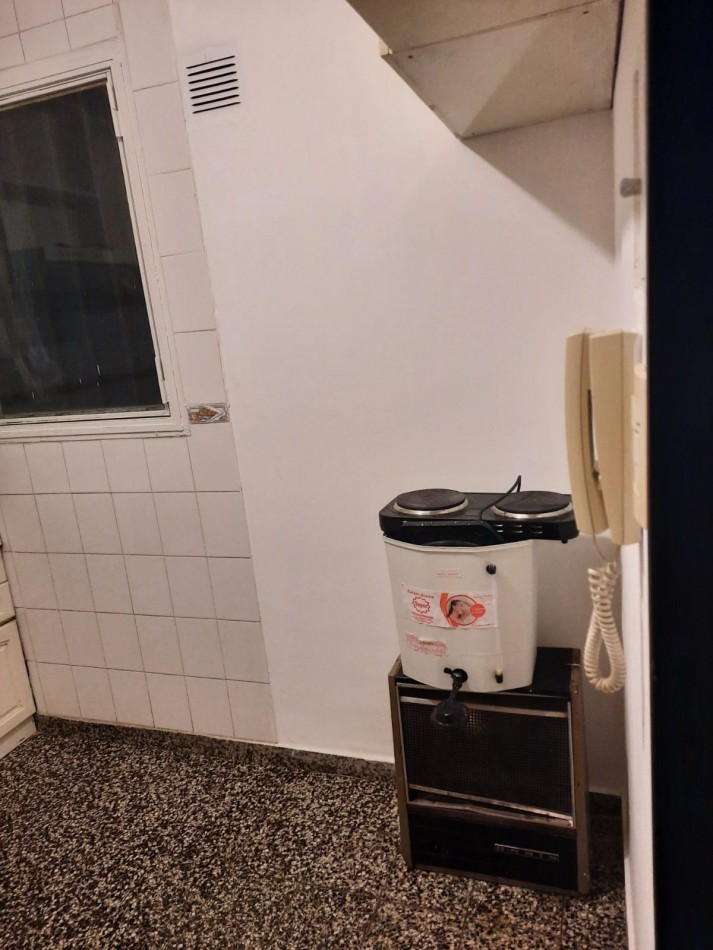 VENTA DEPARTAMENTO UN DORMITORIO RIOJA 2500
