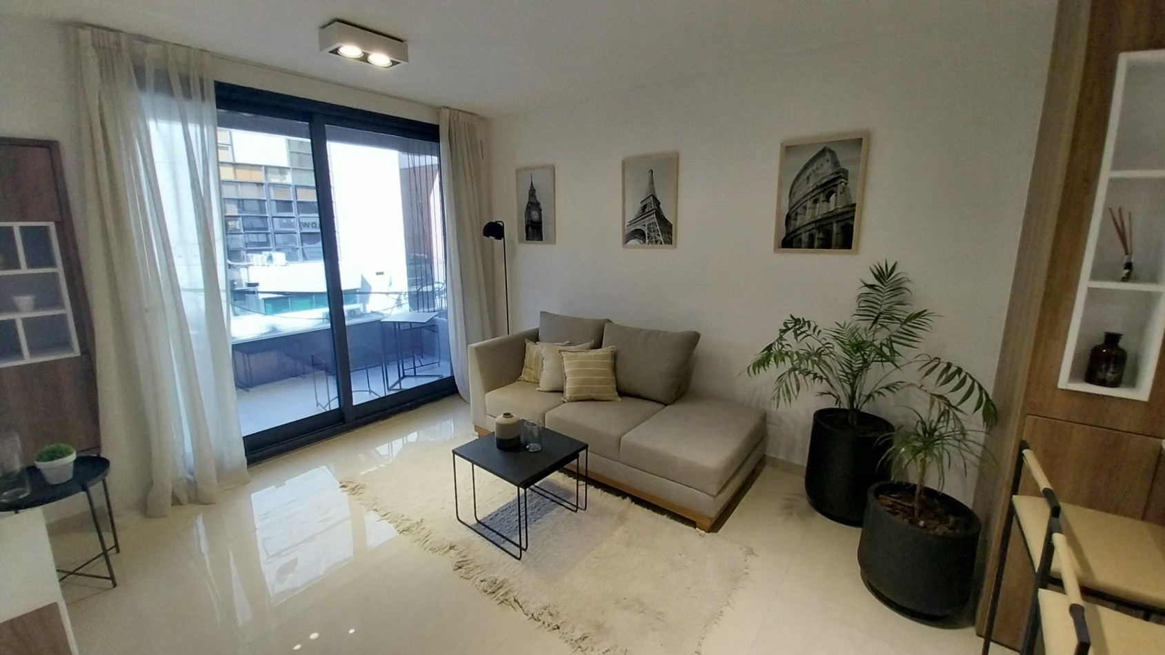 Venta Departamento tres Dormitorios balcon terraza ,pileta, quincho y cochera Entre Rios y Tucuman Julio 2025