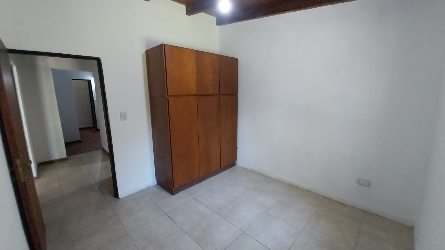 VENTA CASA TRES DORMITORIOS FUNES PARADA 16 LAS ACHIRAS ENTRE AMERICA Y SAN JOSE