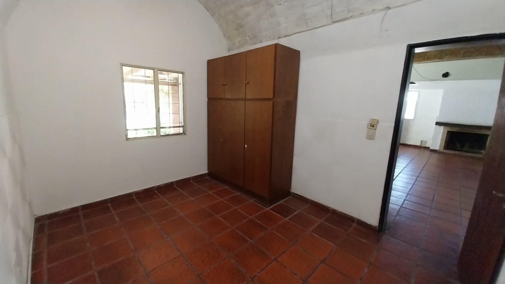 VENTA CASA TRES DORMITORIOS FUNES PARADA 16 LAS ACHIRAS ENTRE AMERICA Y SAN JOSE
