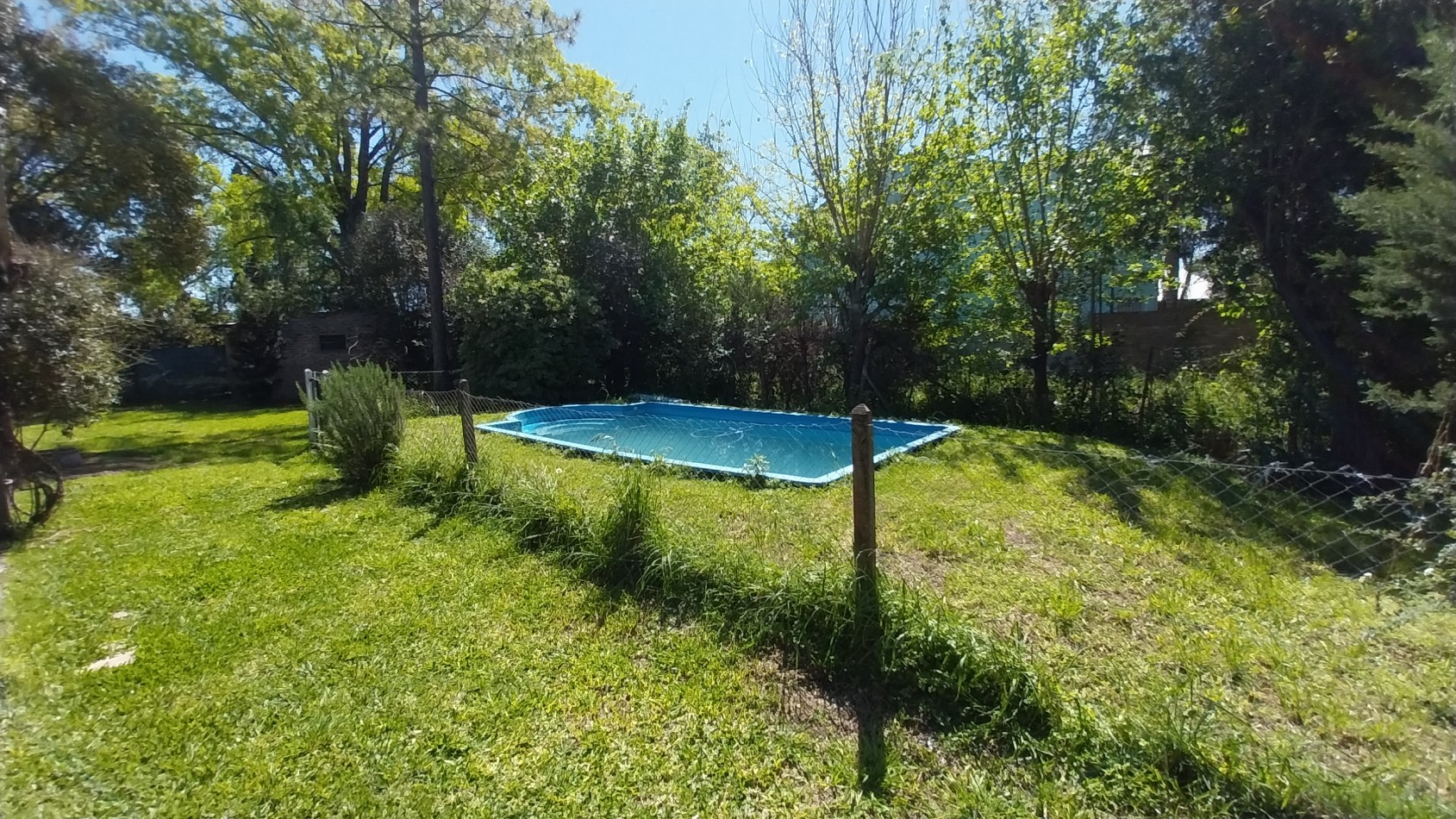 VENTA CASA TRES DORMITORIOS FUNES PARADA 16 LAS ACHIRAS ENTRE AMERICA Y SAN JOSE