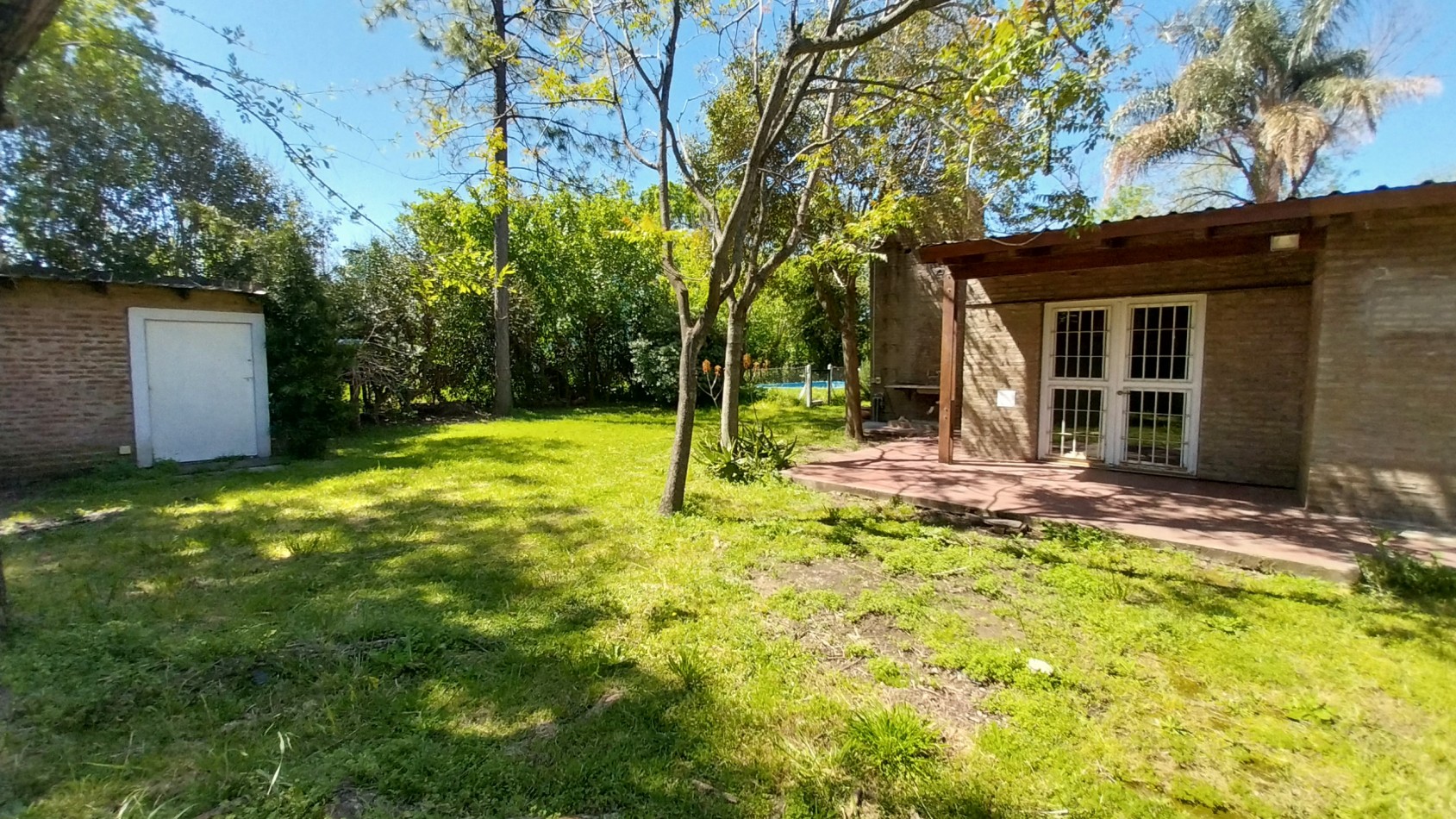 VENTA CASA TRES DORMITORIOS FUNES PARADA 16 LAS ACHIRAS ENTRE AMERICA Y SAN JOSE