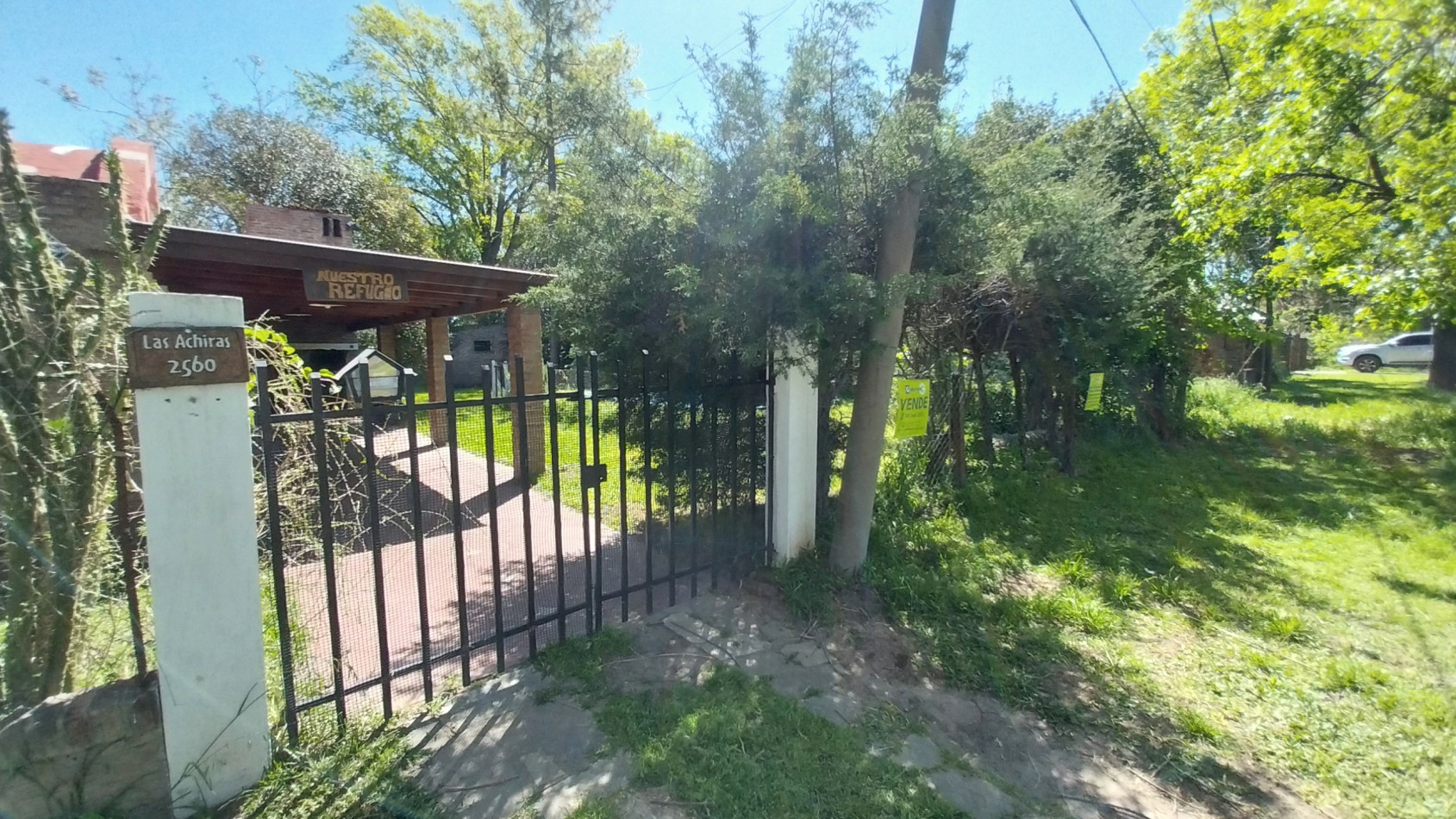 VENTA CASA TRES DORMITORIOS FUNES PARADA 16 LAS ACHIRAS ENTRE AMERICA Y SAN JOSE