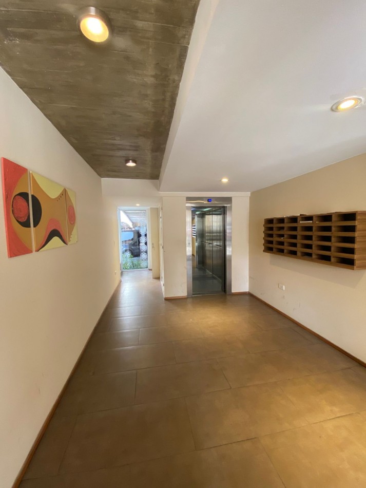 LOURDES VENTA MONOAMBIENTE PUEYRREDON Y 9 DE JULIO