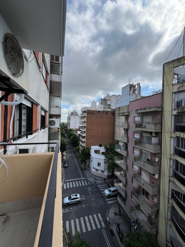 ENTRE RIOS Y CATAMARCA VENTA DEPARTAMENTO TRES DORMITORIOS