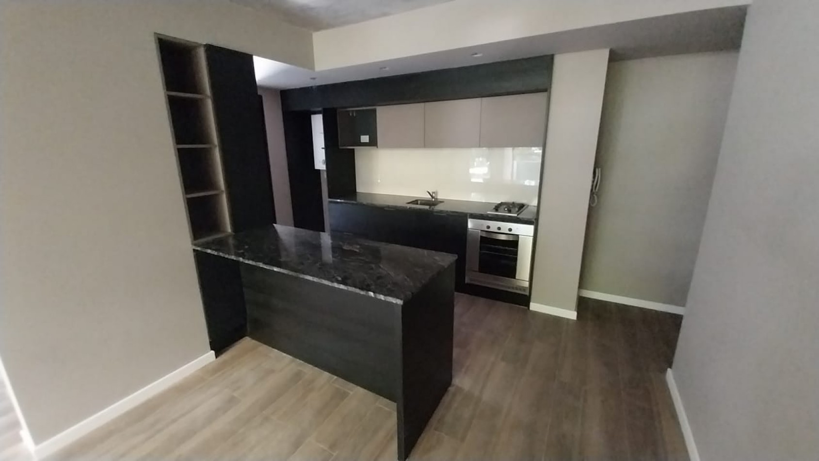 ABASTO VENTA DEPARTAMENTO UN DORMITORIO CON PATIO PISO 2 CERRITO Y PARAGUAY
