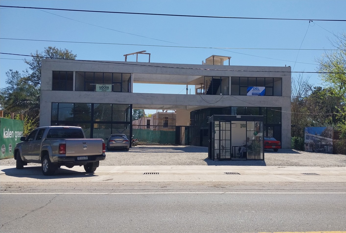 FUNES PARADA 13 VENTA LOCAL COMERCIAL ESTRENAR