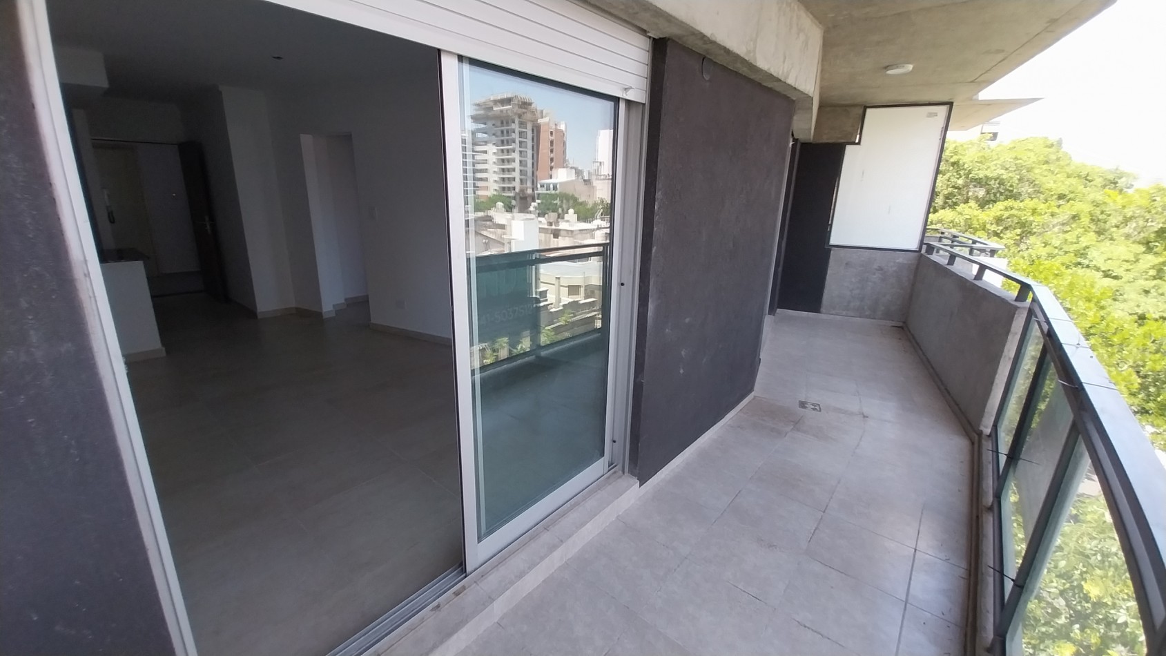 PICHINCHA VENTA DEPARTAMENTO UN DORMITORIO SUIPACHA Y CORDOBA CON TERRAZA EXCLUSIVA