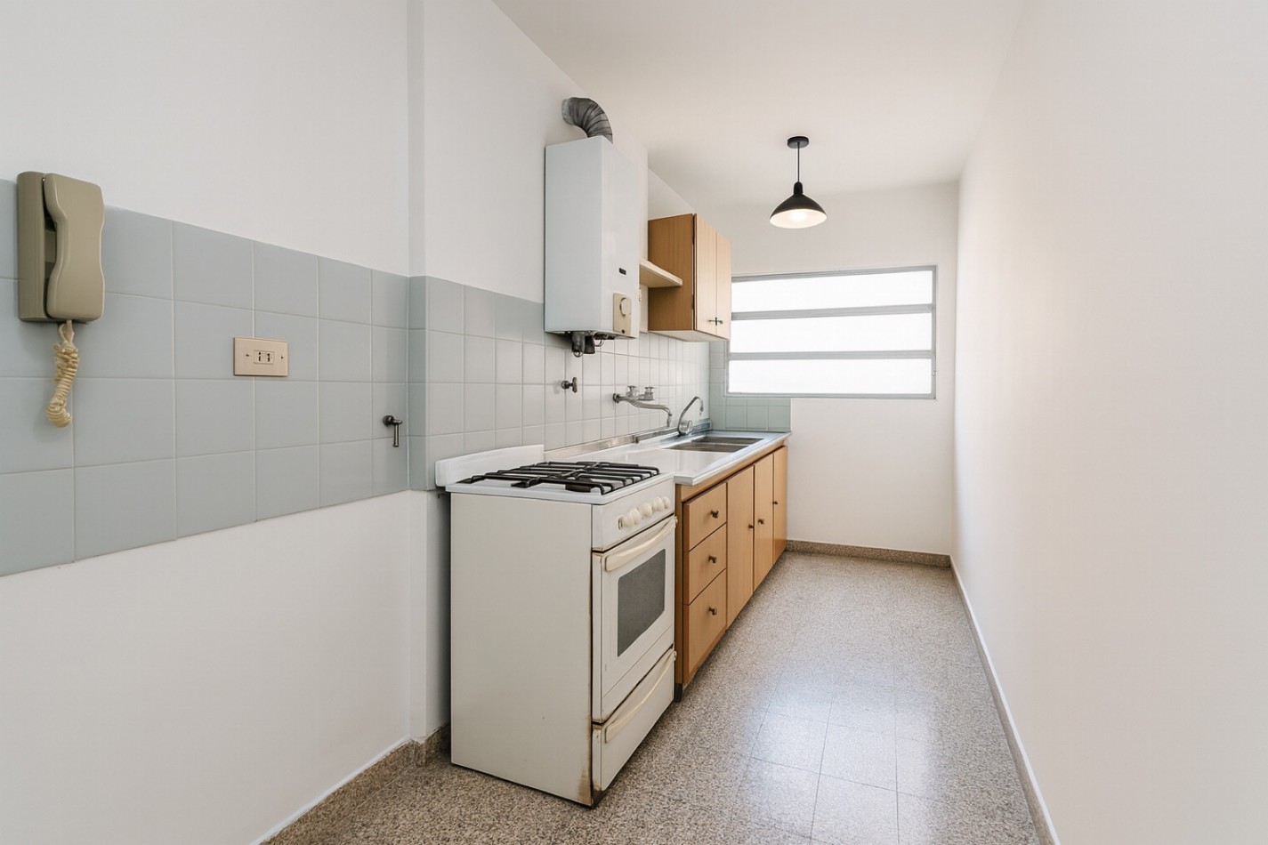 BARRIO MARTIN VENTA DEPARTAMENTO UN DORMITORIO MONTEVIDEO ENTRE BUENOS AIRES Y JUAN MANUEL DE ROSAS