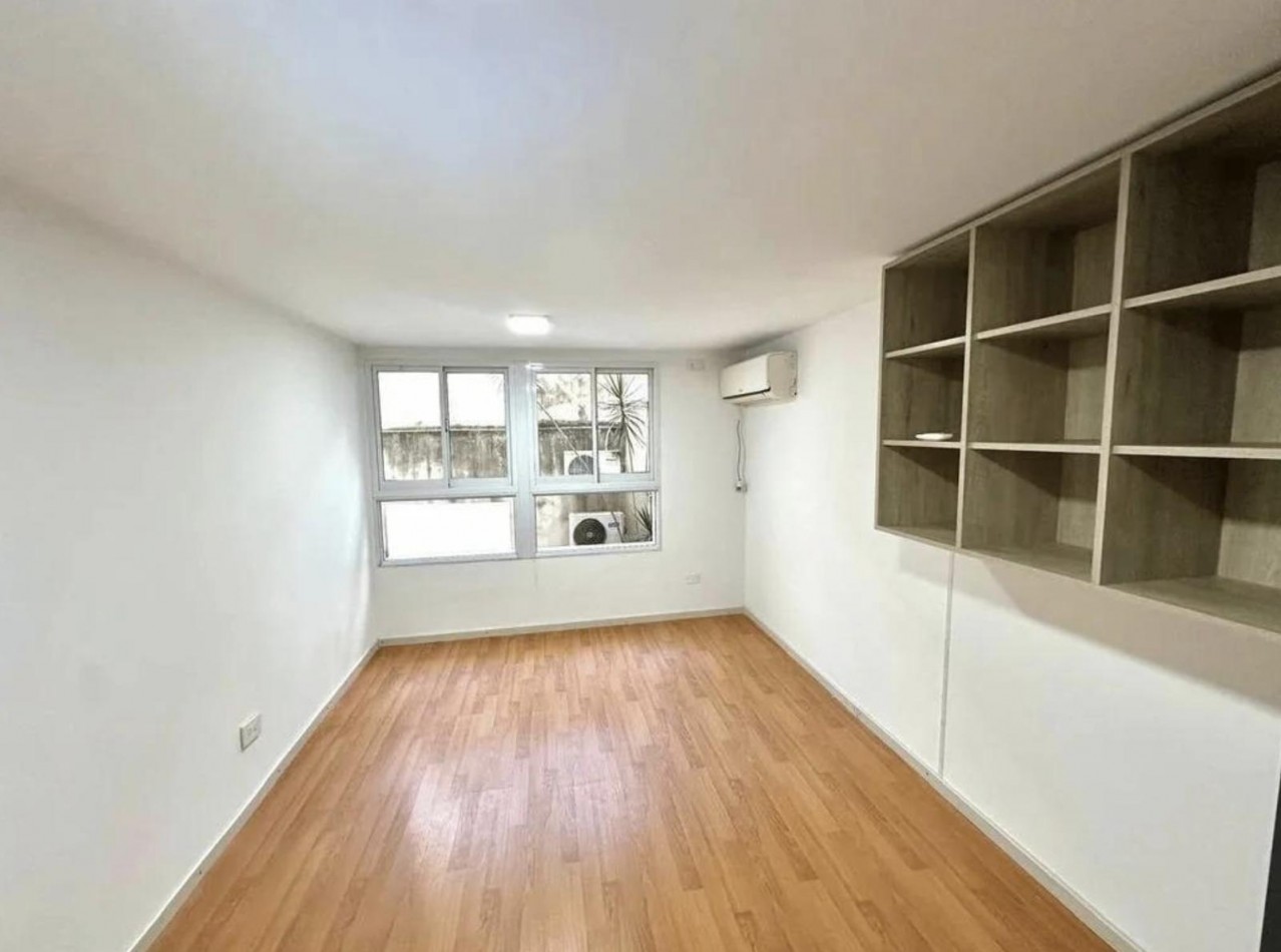 LOURDES VENTA DEPARTAMENTO UN DORMITORIO TIPO DUPLEX SAN LUIS Y OROÑO IMPECABLE!