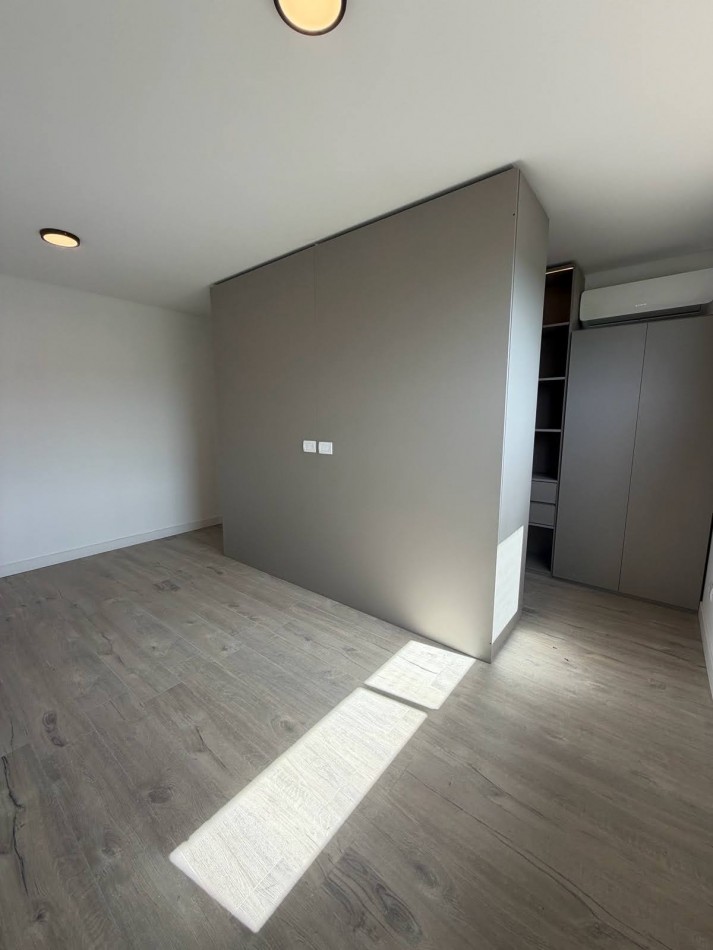 FISHERTON VENTA CASA TRES DORMITORIOS LOS PASOS DEL JOCKEY 4 BARRIO PRIVADO ENTREGA 50% SALDO 48 CUOTAS