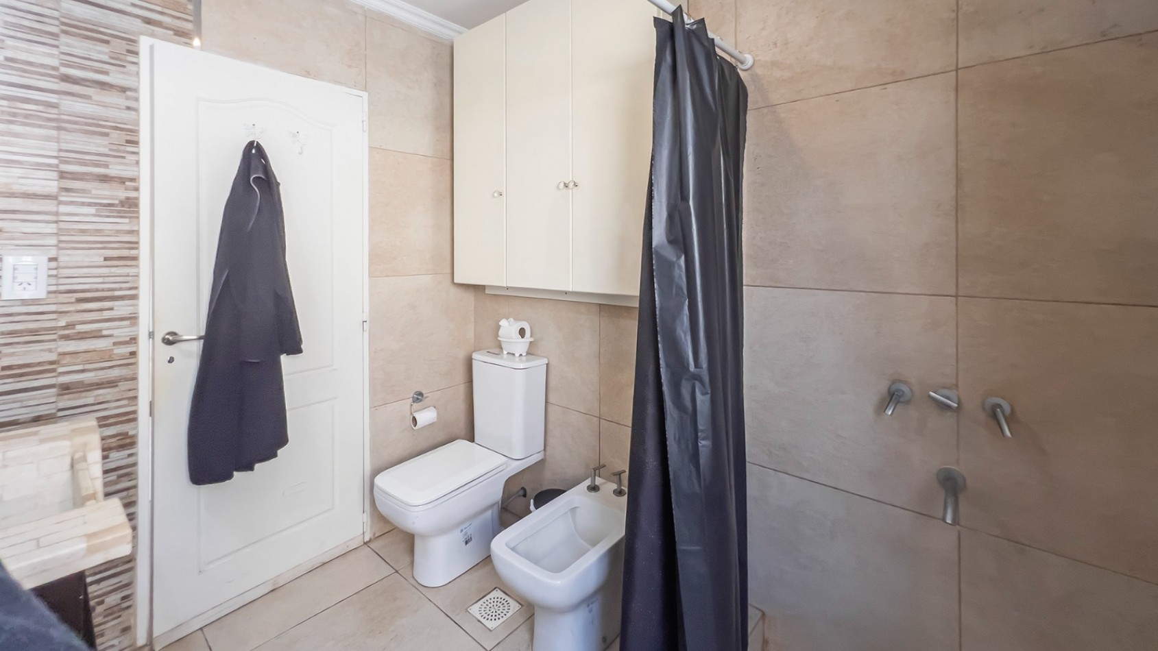 FUNES CITY VENTA CASA DOS DORMITORIOS  FLORENCIO VARELA AL 600