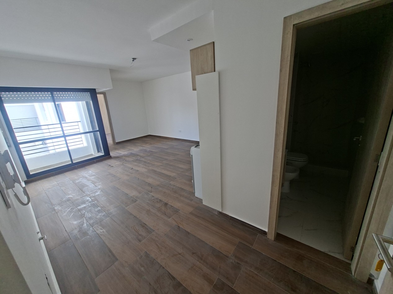 BARRIO MARTIN VENTA DEPARTAMENTO UN DORMITORIO FRENTE INTERNO PISO 4  JUAN MANUEL DE ROSAS Y MENDOZA ESTRENAR