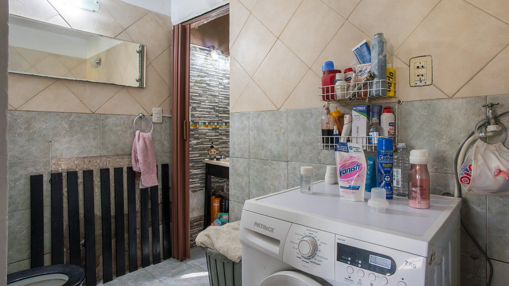 FUNES VENTA CASA TRES DORMITORIOS CIMARRON 2500