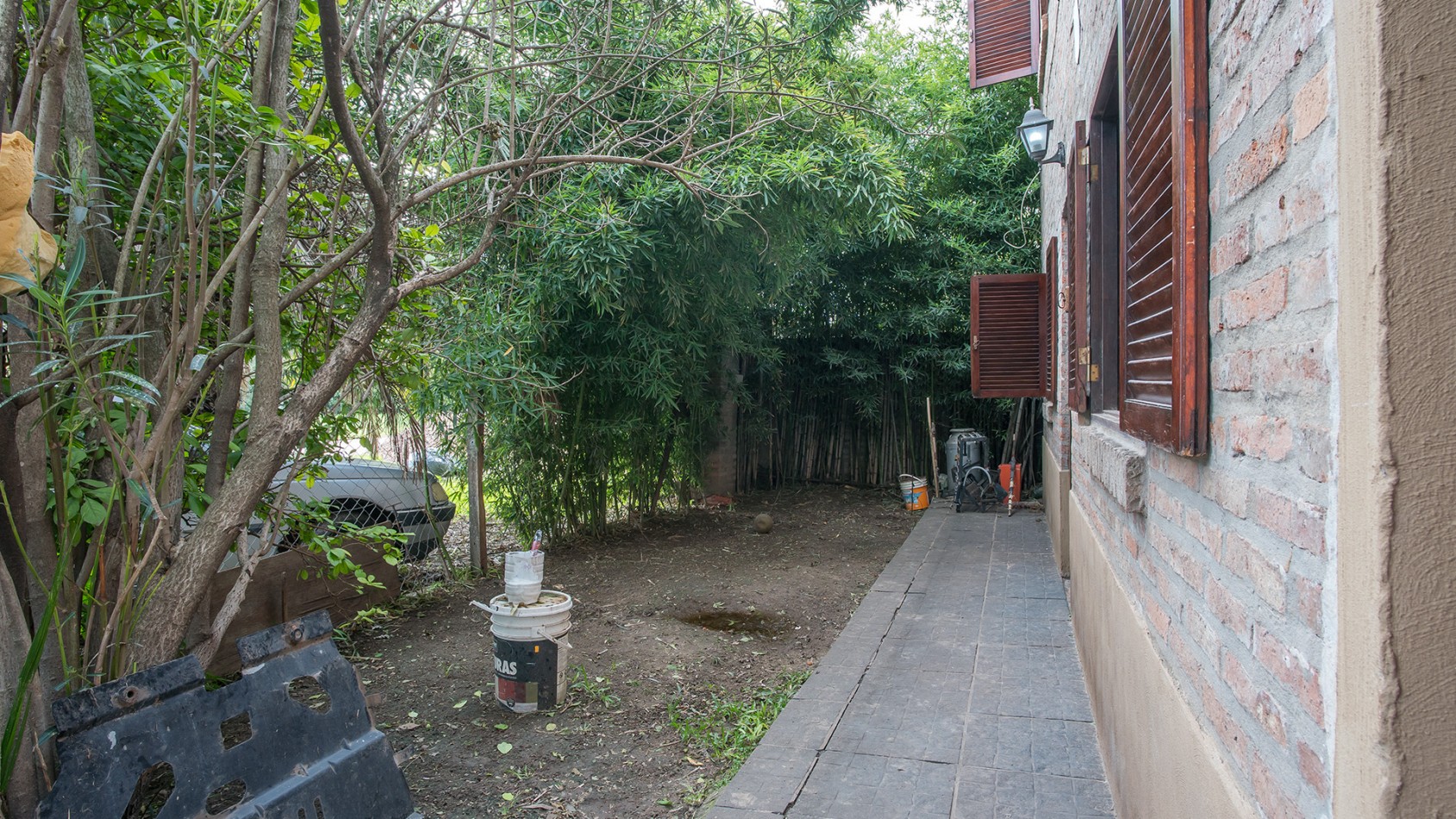 FUNES VENTA CASA TRES DORMITORIOS CIMARRON 2500