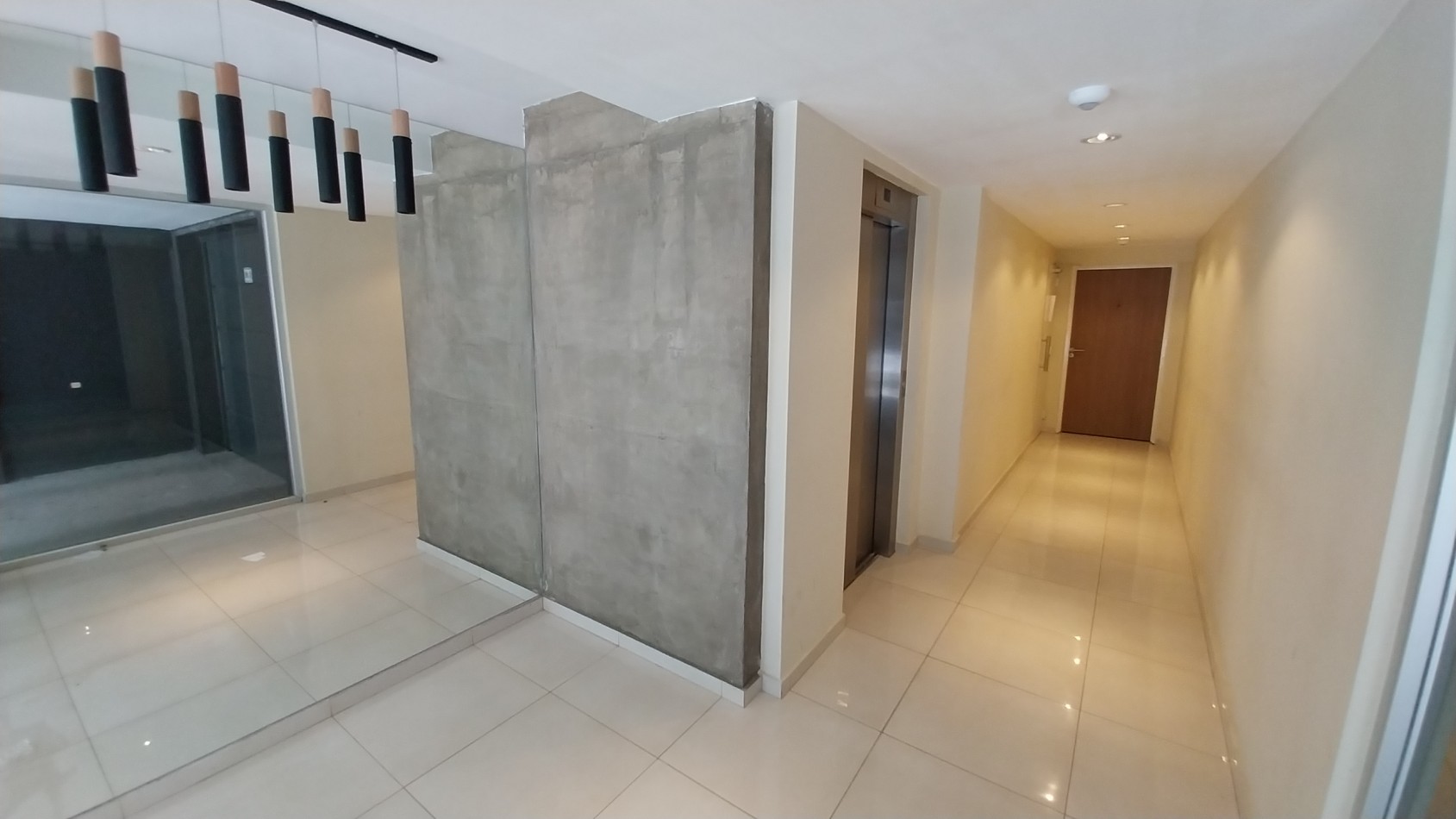 LOURDES VENTA MONOAMBIENTE CON PATIO OVIDIO LAGOS Y SAN JUAN