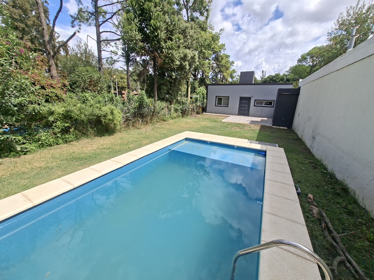 FUNES ROLDAN VENTA CASA DOS DORMITORIOS CALLE SAN SEBASTIAN AL 500 ESTRENAR