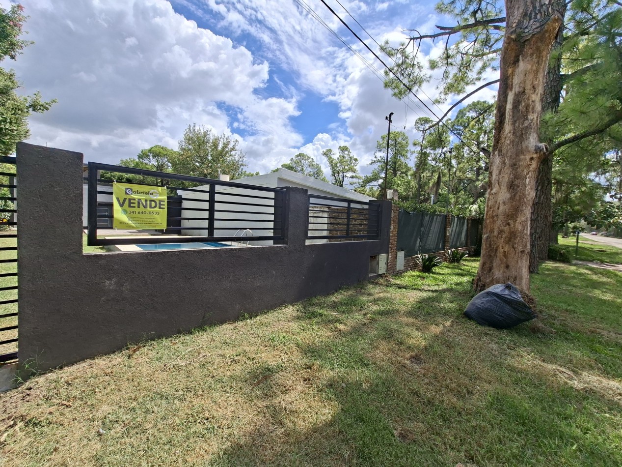 FUNES ROLDAN VENTA CASA DOS DORMITORIOS CALLE SAN SEBASTIAN AL 500 ESTRENAR