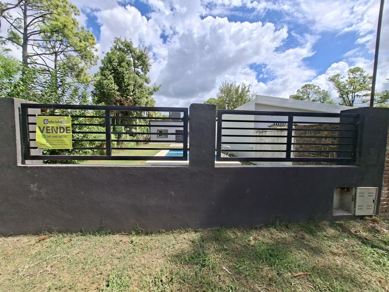 FUNES ROLDAN VENTA CASA DOS DORMITORIOS CALLE SAN SEBASTIAN AL 500 ESTRENAR