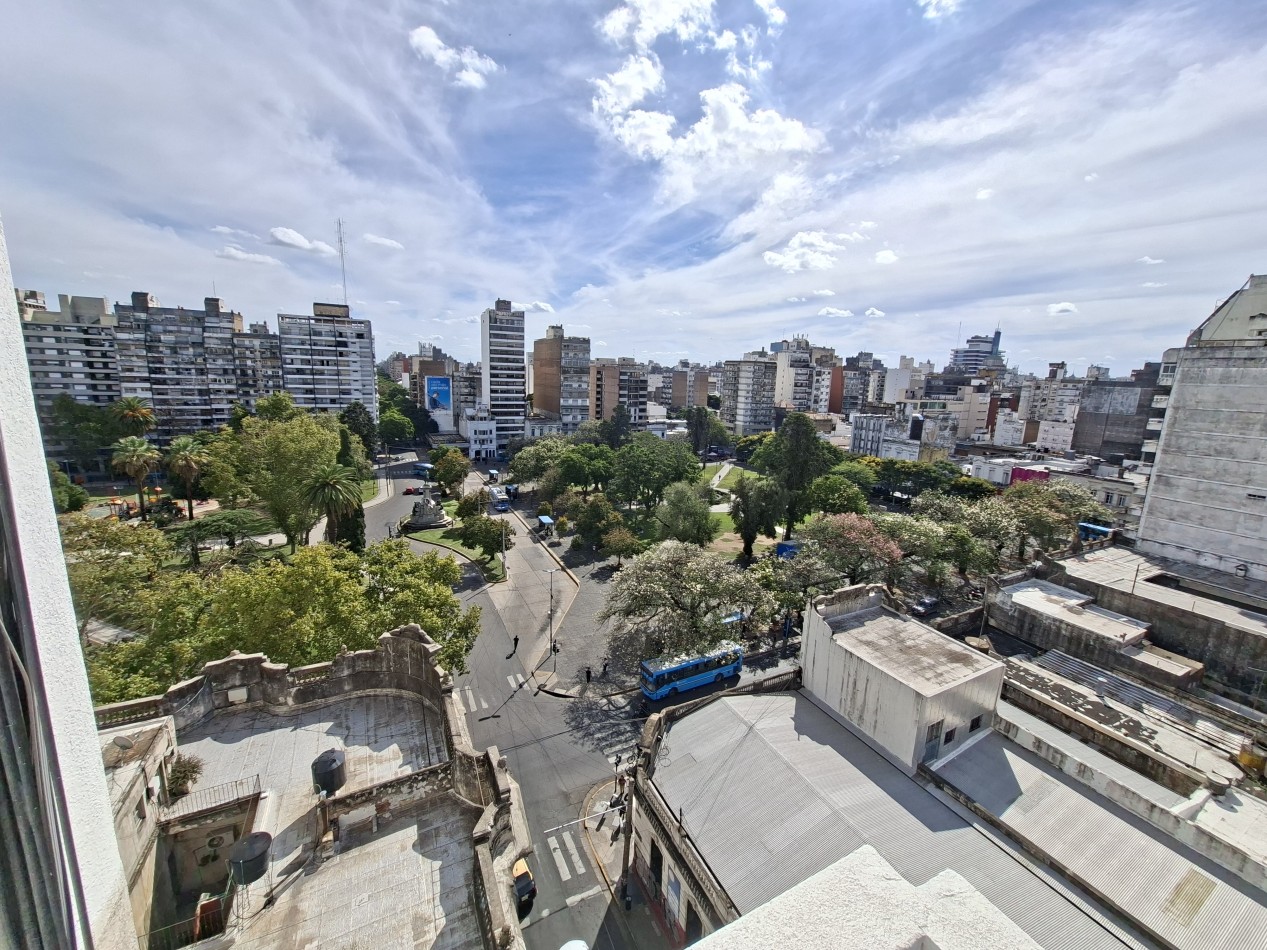 CENTRO VENTA DEPARTAMENTO TRES DORMITORIOS SAN JUAN Y ENTRE RIOS ESTRENAR! VENTILACION CRUZADA