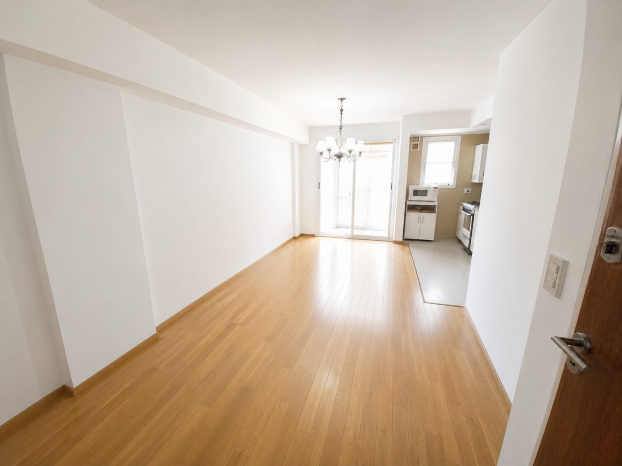 BARRIO MARTIN VENTA DEPARTAMENTO DOS DORMITORIOS/COCHERA ALEM Y SAN JUAN IMPECABE