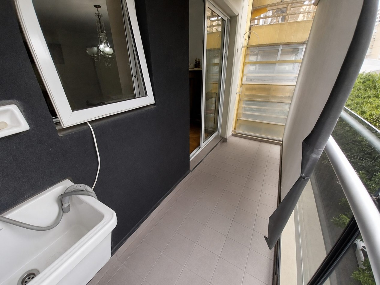 BARRIO MARTIN VENTA DEPARTAMENTO DOS DORMITORIOS/COCHERA ALEM Y SAN JUAN IMPECABE