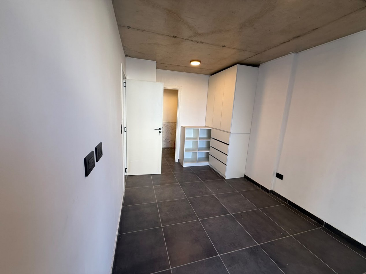 Venta Departamento Un Dormitorio CON PATIO Cordoba 3000 Diciembre 2026 Financiacion!